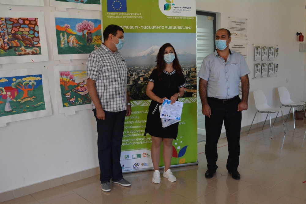  Awarding prizes to winners of online competitions organized within the framework of the European Sustainable Energy Week in Akhtala
