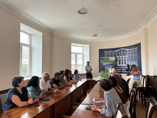 «ԵՄ կայուն էներգիայի շաբաթ-2025»-ի ակտիվ մասնակիցների պարգևատրման արարողություն`Վանաձորի համայնքապետարանում 