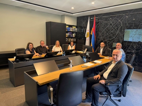 Fiscal Decentralization and Community Education Development Discussed at Yerevan Municipality Fiscal Decentralization and Community Education Development Discussed at Yerevan Municipality